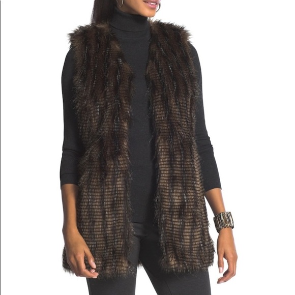 Faux Fur Vest - Picture 1 of 3